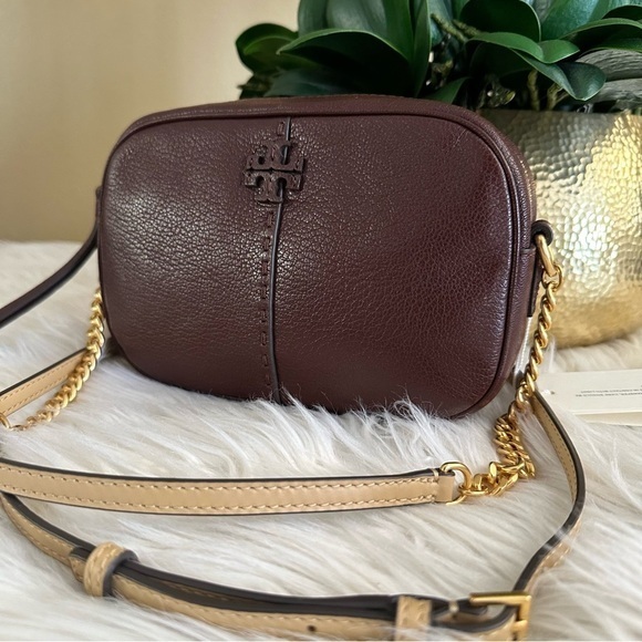 New Tory Burch wine MCGRAW TEXTURED LEATHER CAMERA BAG - Picture 1 of 16